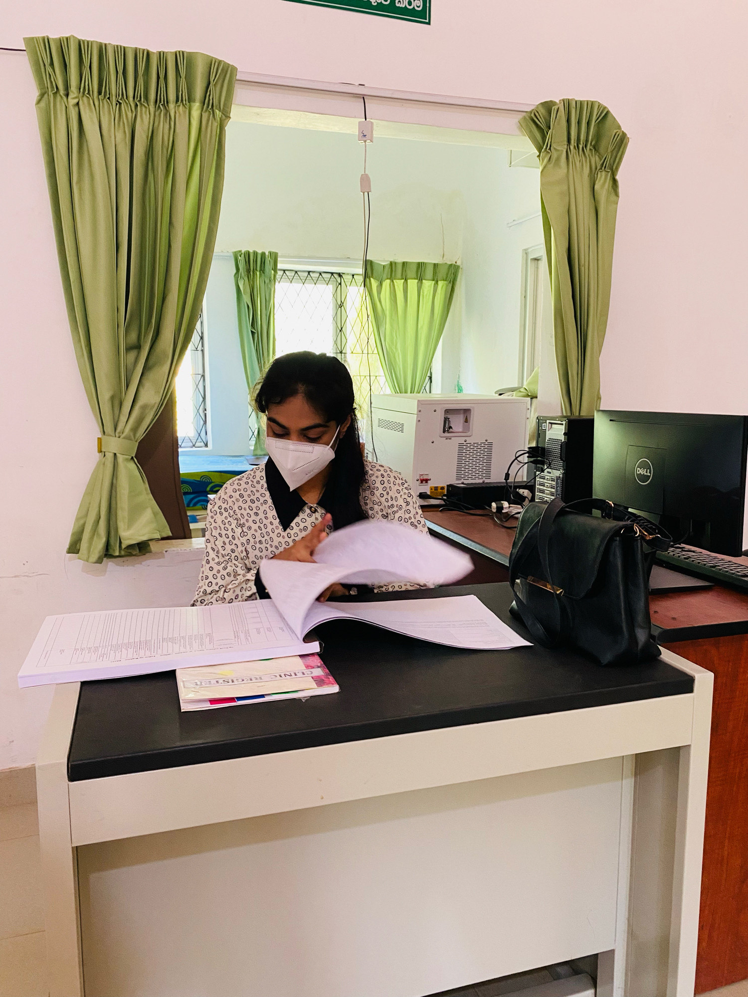 Research assistant extracting data from the register at a PMCI